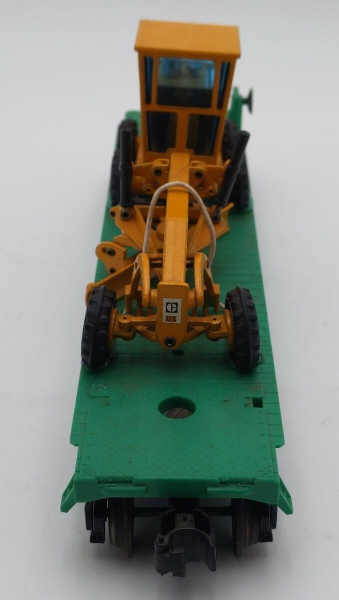 Lionel 6-9158 O Gauge Penn Central Flatcar With Load VG