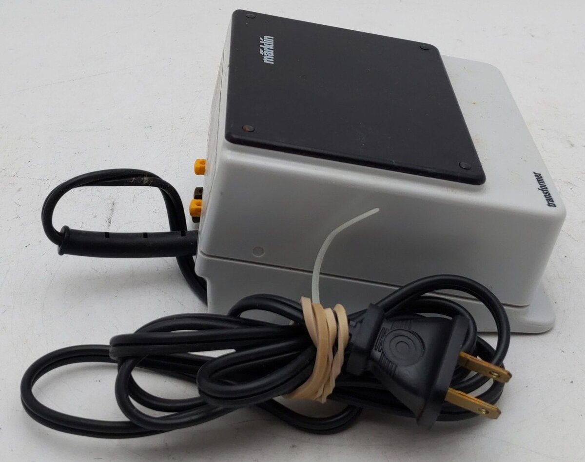 Marklin 6001 HO 120 Volt Digital Transformer EX/Box