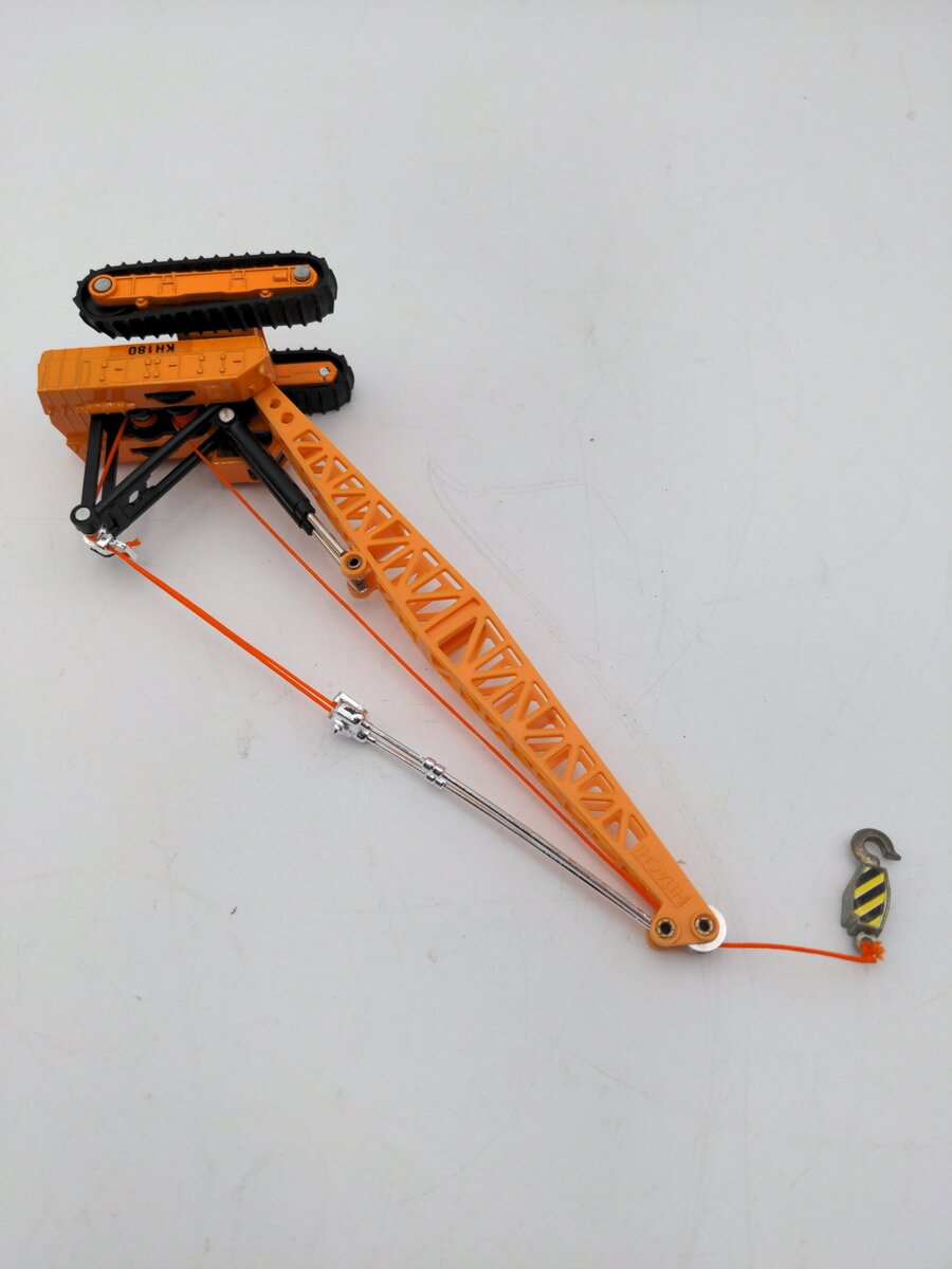 Shinsei 4130 1:96 Hitachi Hydraulic Crawler Crane LN/Box