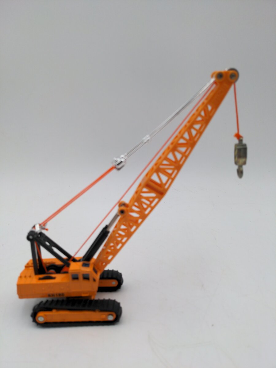 Shinsei 4130 1:96 Hitachi Hydraulic Crawler Crane LN/Box