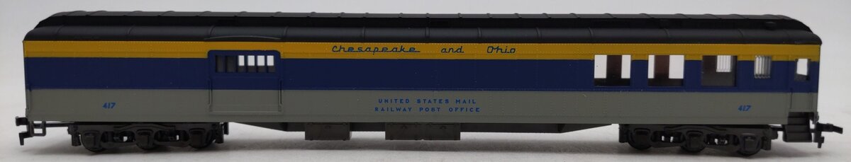 IHC 2828-1 HO Scale Chesapeake & Ohio Heavyweight Passenger Combine #417 EX/Box