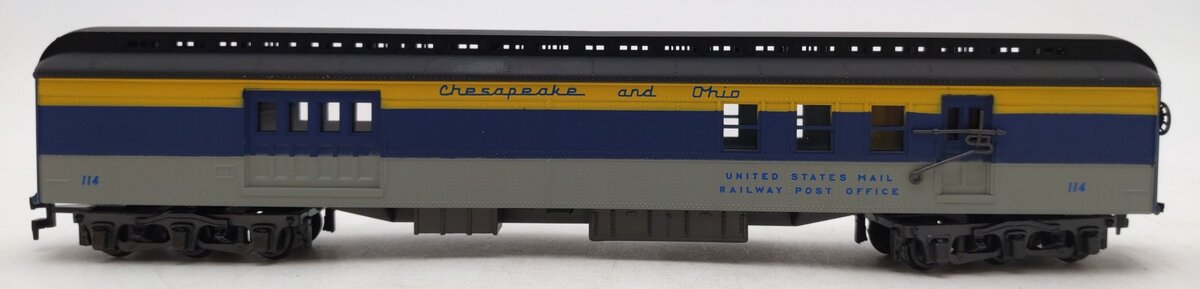 IHC 2837 HO Scale Chesapeake & Ohio Heavyweight Passenger Baggage/RPO #114 EX/Box