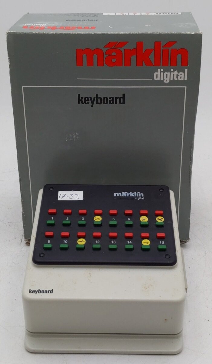 Marklin 6040 Digital Keyboard Controller 11AA EX/Box
