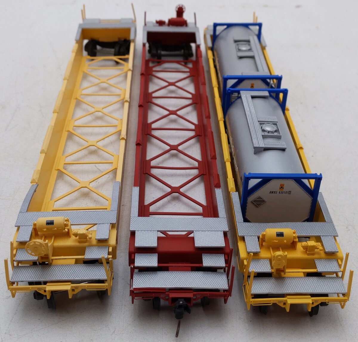 S Gauge Assorted Stack Cars: 56346, 5549, 56235 [3]