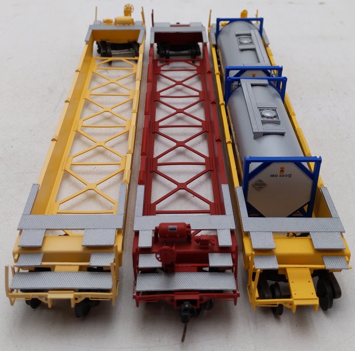 S Gauge Assorted Stack Cars: 56346, 5549, 56235 [3]