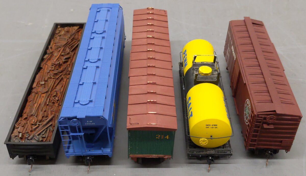 American Models & Others S Gauge Assorted Freight Cars [5]