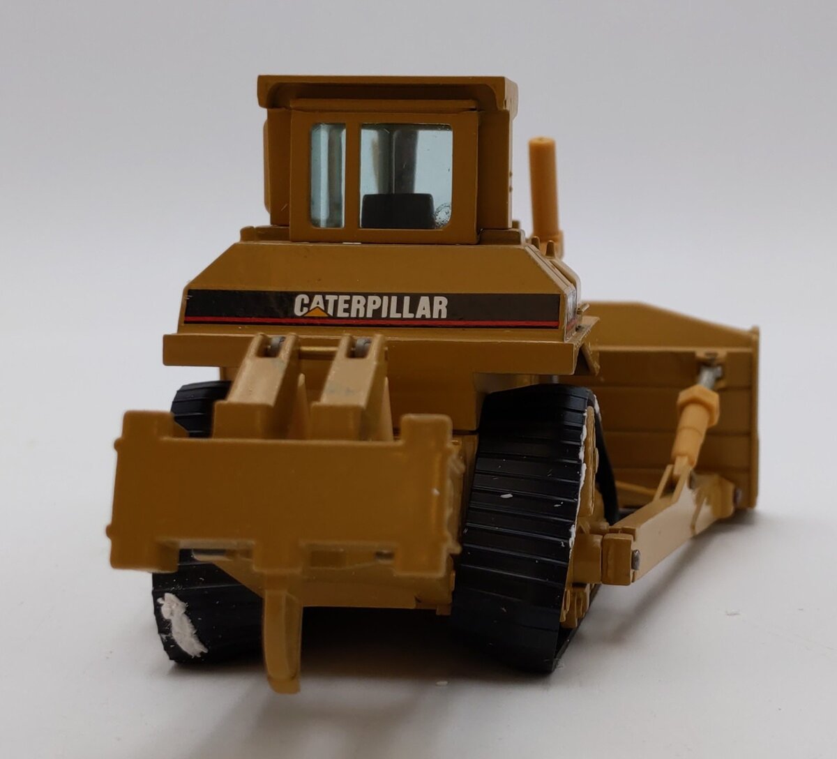NZG Modelle 1:50 Scale Caterpillar D9N Track-Type Tractor LN/Box
