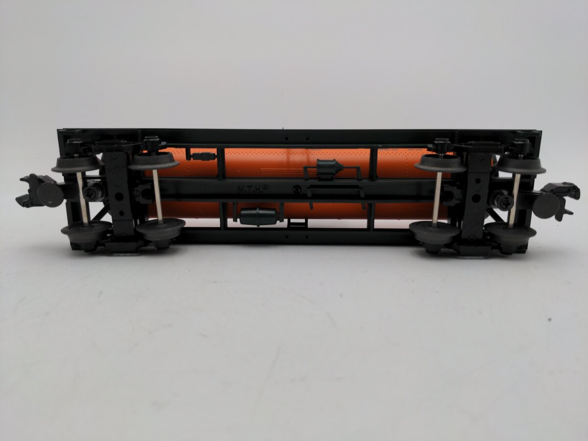 MTH 33-7304 O Gauge Burlington Northern Santa Fe Tank Car #12689 LN/Box