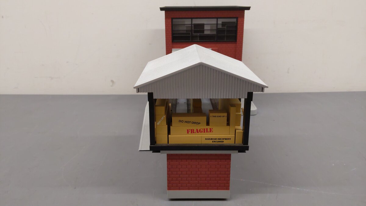 MTH 30-9110 O Gauge Operating Transfer Dock VG/Box