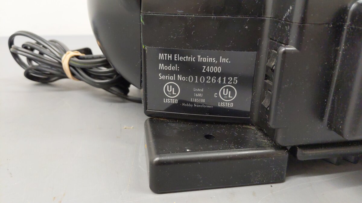 MTH 40-4000 O Z-4000 400W Dual Control Transformer EX/Box