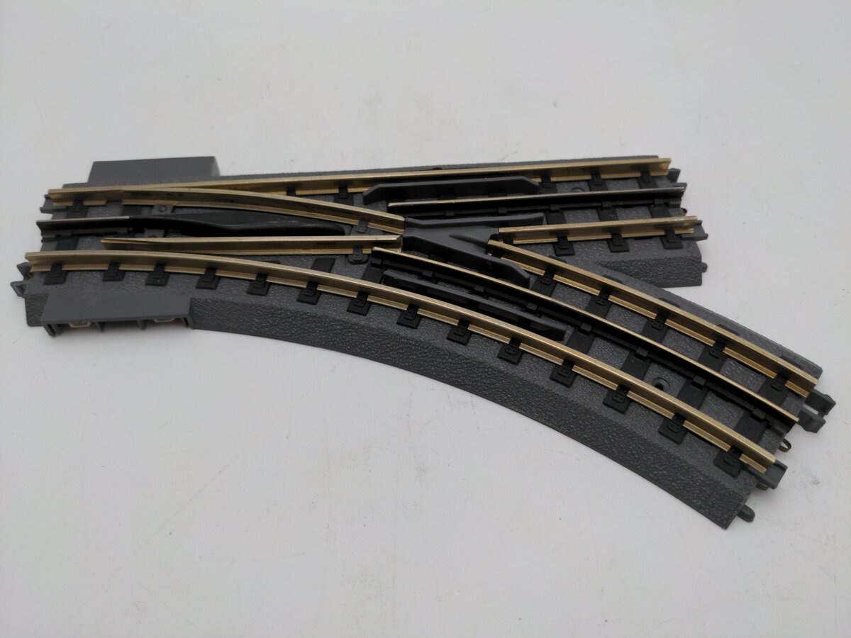 MTH 40-1004 O31 RealTrax Nickel Silver Right Hand Remote Switch Turnout VG
