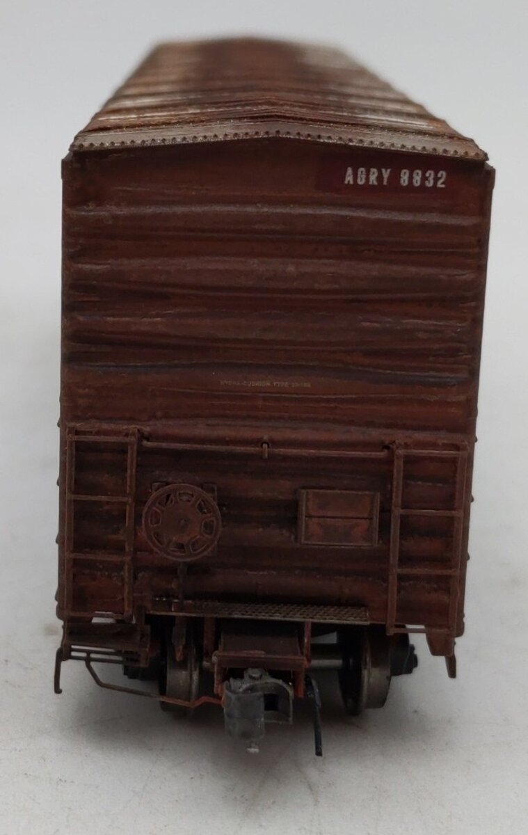 Rapido Trains 170008A HO Custom Weathered AGRY PC&F B-70-69/71/75 Boxcar #8832