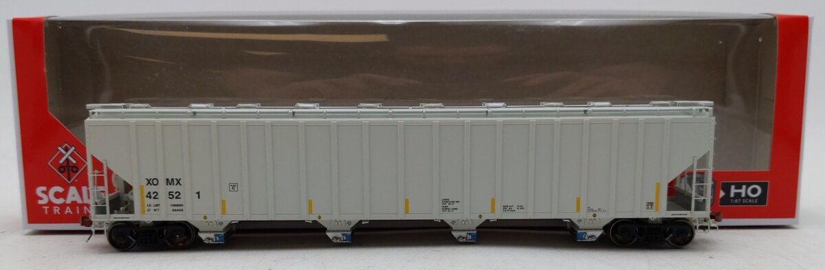 ScaleTrains SXT33690 HO Exxon-Mobil P-S 582OCF Covered Hopper #42521 LN/Box