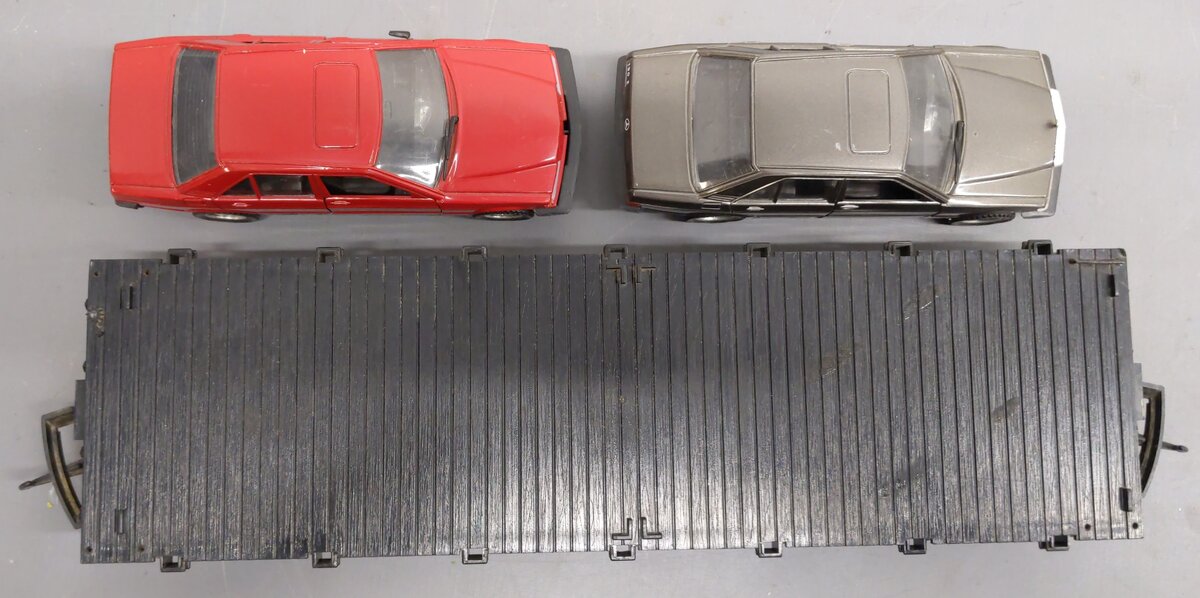 LGB G Scale Denver & Rio Grande Western Flatcar w/ 2 Mercedes Automobiles #4061 EX