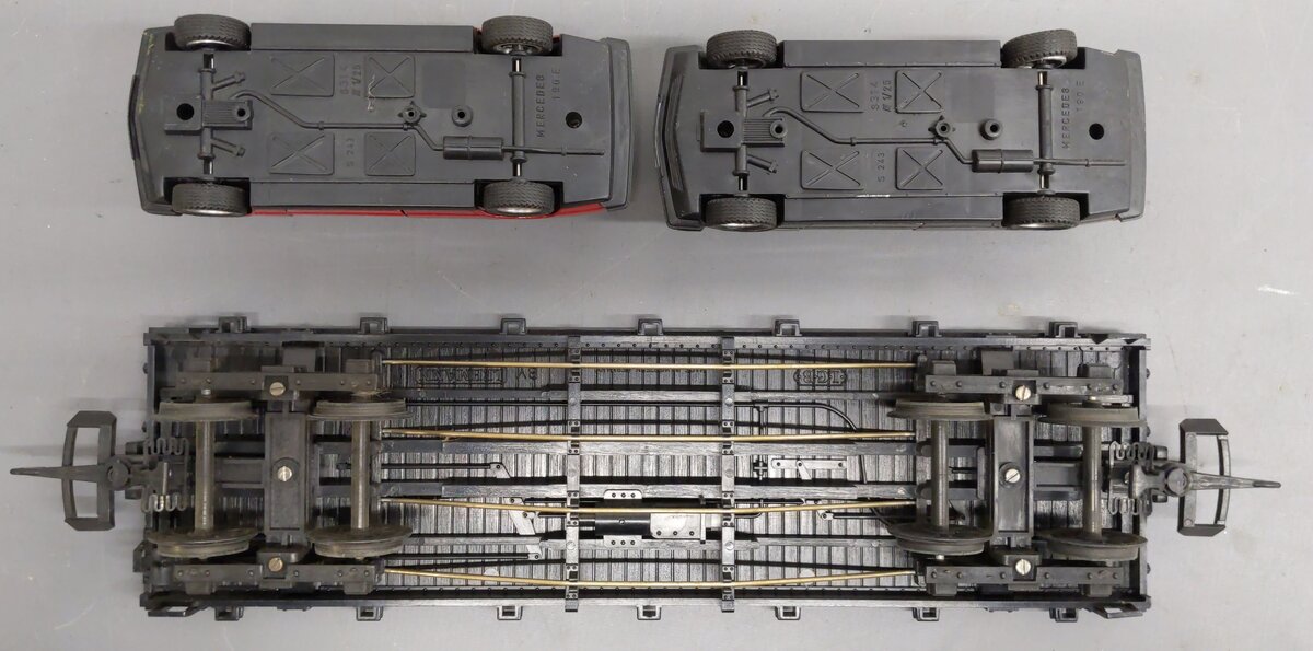 LGB G Scale Denver & Rio Grande Western Flatcar w/ 2 Mercedes Automobiles #4061 EX