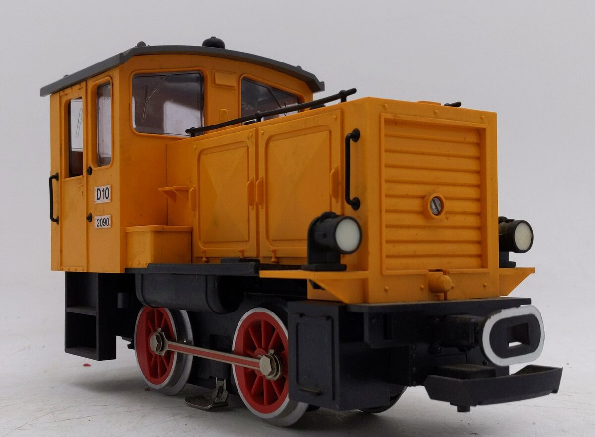 LGB 2090 G Scale D10 0-4-0 Diesel Switcher #2090 EX