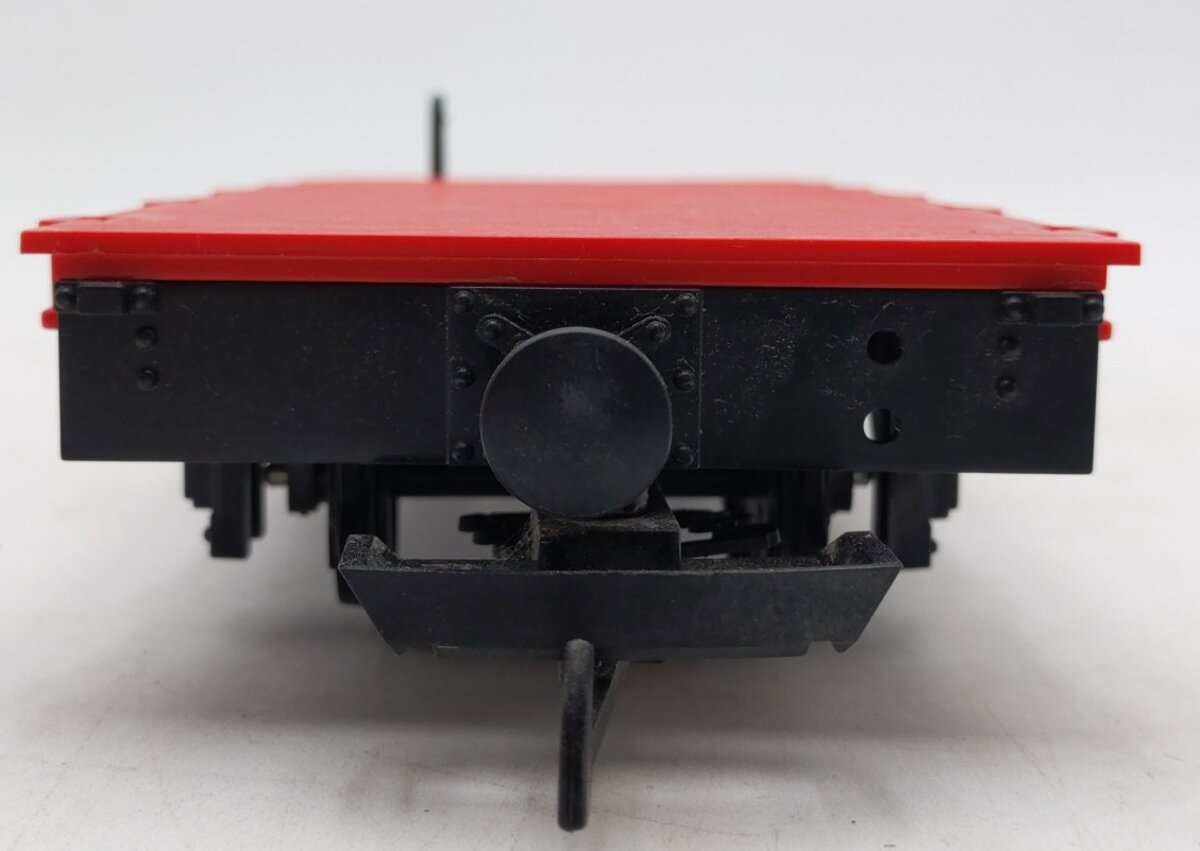 LGB 94060 G Gauge LGB Short Flat Car W/ Stakes EX/Box