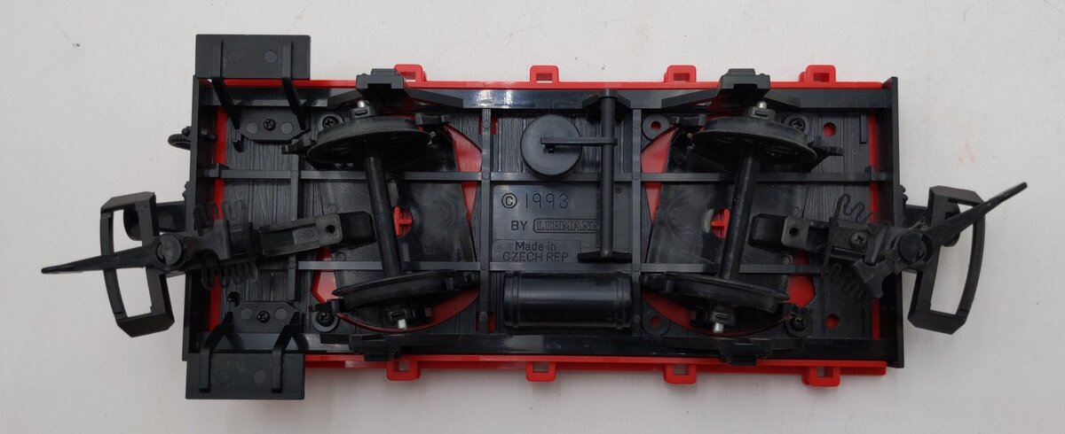 LGB 94060 G Gauge LGB Short Flat Car W/ Stakes EX/Box