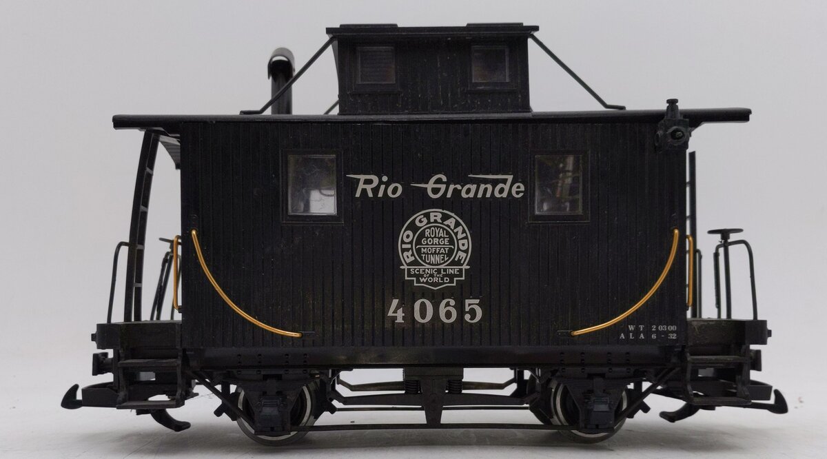 LGB 4065 G Scale Rio Grande Center Cupola Caboose (Black) EX