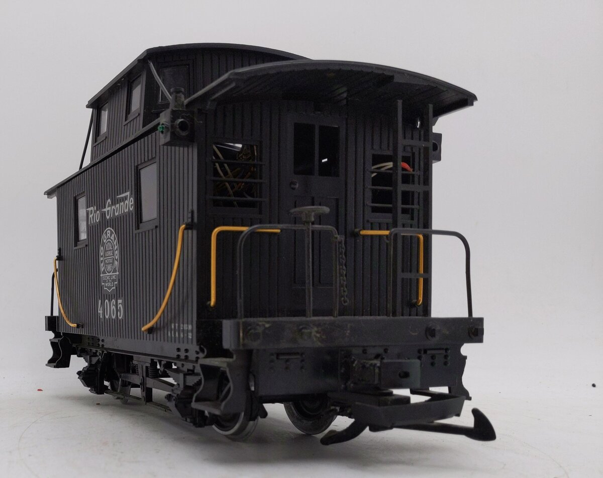LGB 4065 G Scale Rio Grande Center Cupola Caboose (Black) EX