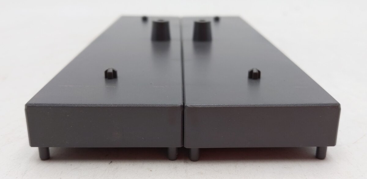 LGB 50611 G Scale Bridge Mounting Piers (Pack of 2) EX/Box