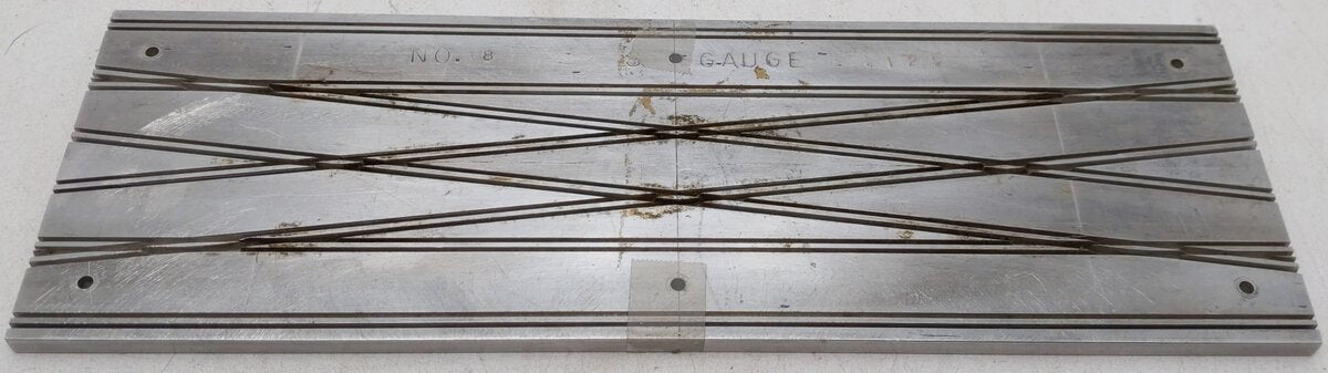 S Modern No. 6 Metal Crossover Track Section Mold VG