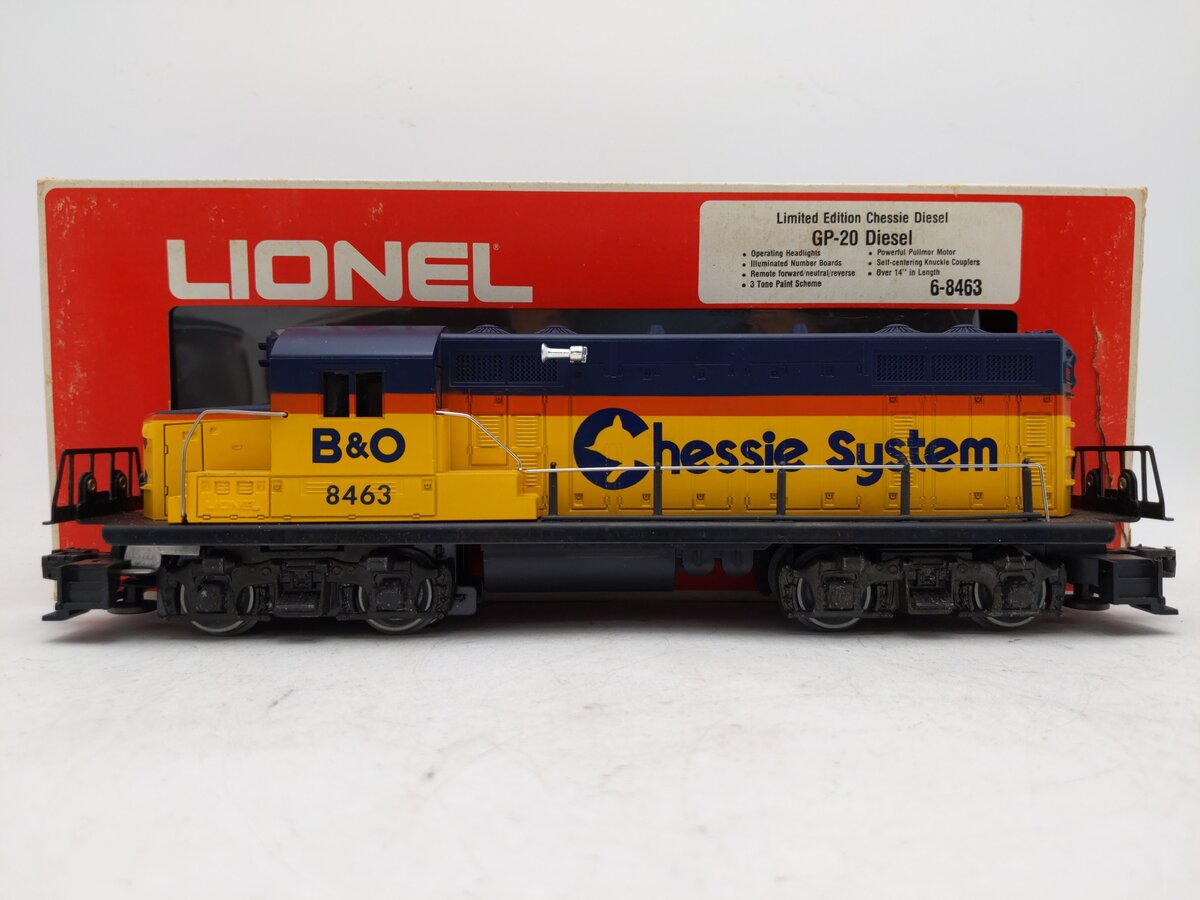 Lionel 6-8463 O Gauge Chessie System GP20 Diesel Engine EX/Box