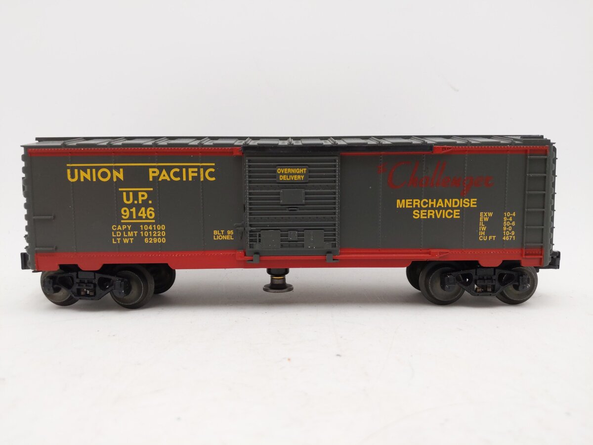 Lionel 6-19821 O Gauge Union Pacific Operating Boxcar #9146 EX/Box