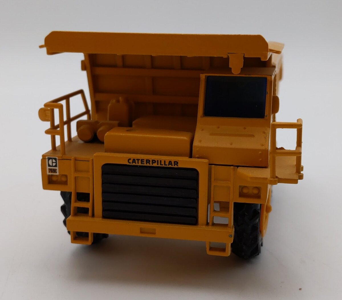 NZG 222 1:50 Caterpillar 769C Dump Truck LN/Box