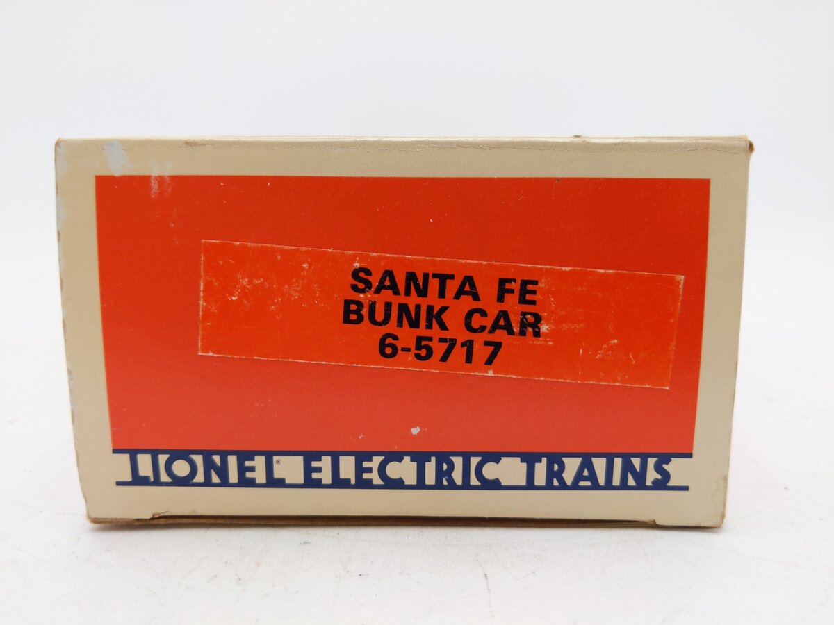 Lionel 6-5717 O Gauge Santa Fe Illuminated Bunk Car EX/Box