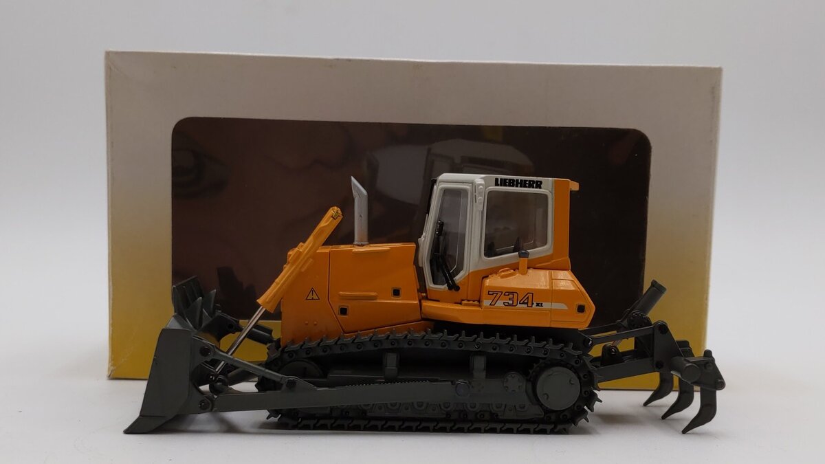 Liebherr 1:50 Scale PR 734 XL Litronic The Crawler Tractor LN/Box