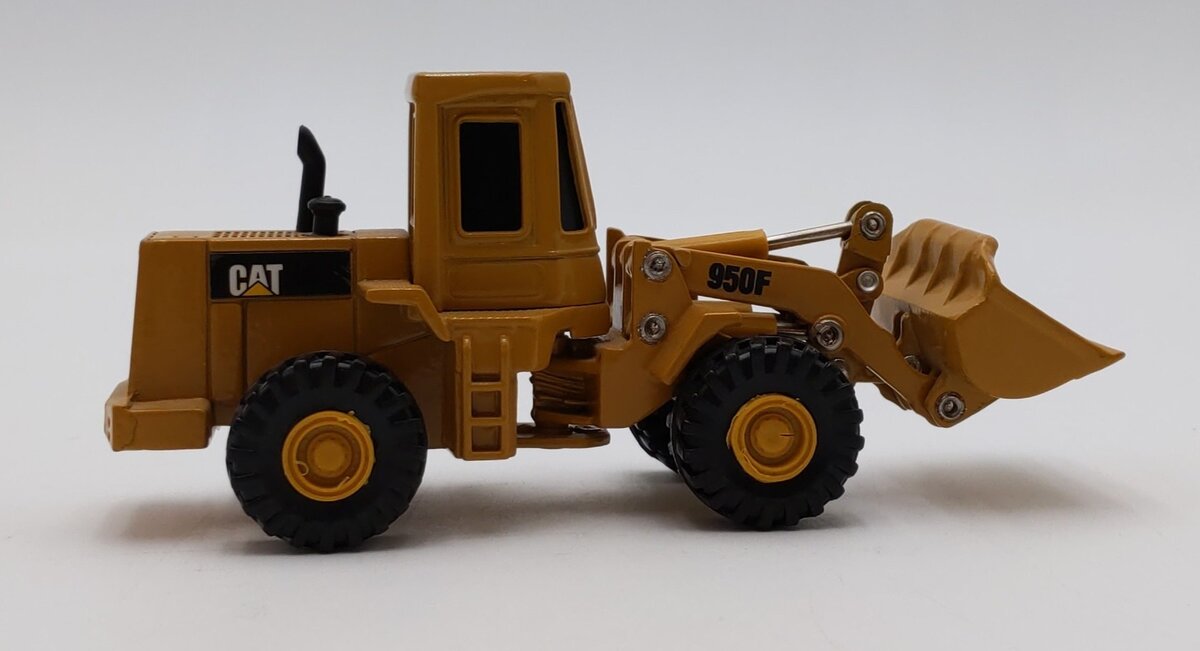 Norscot 55010 1:64 CAT 950F Wheel Loader LN/Box