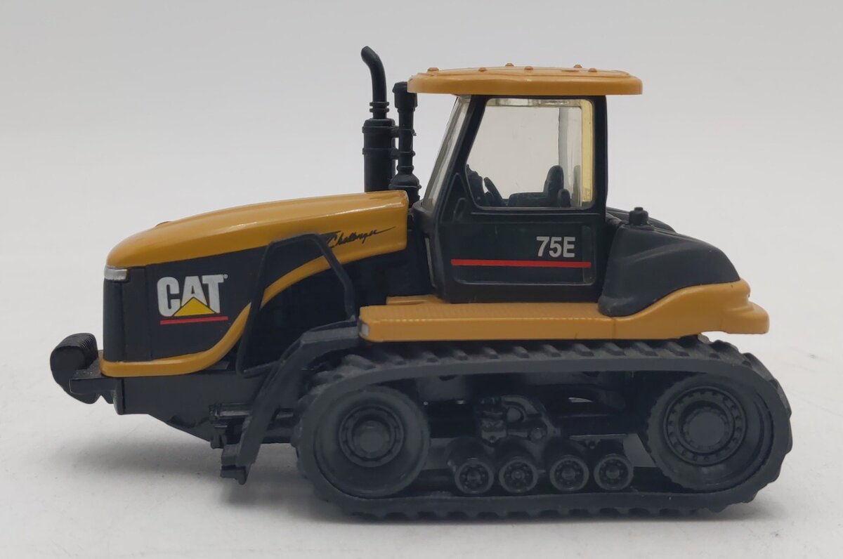 Norscot 55068 1:64 Caterpillar Challenger 75E Agricultural Tractor EX
