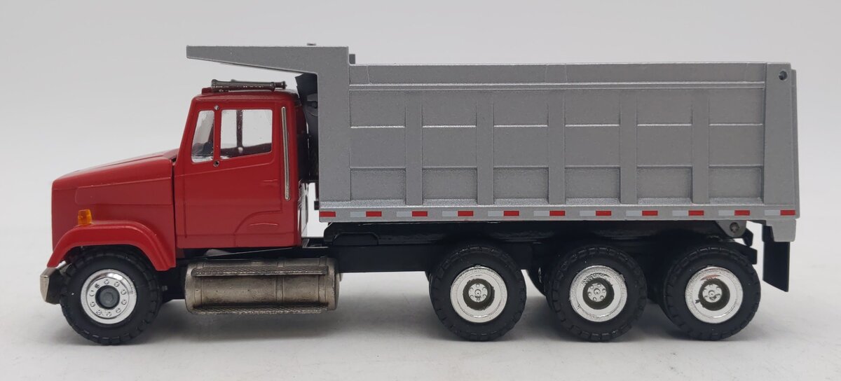 Conrad 1:50 Die-Cast Freightliner Dump Truck EX
