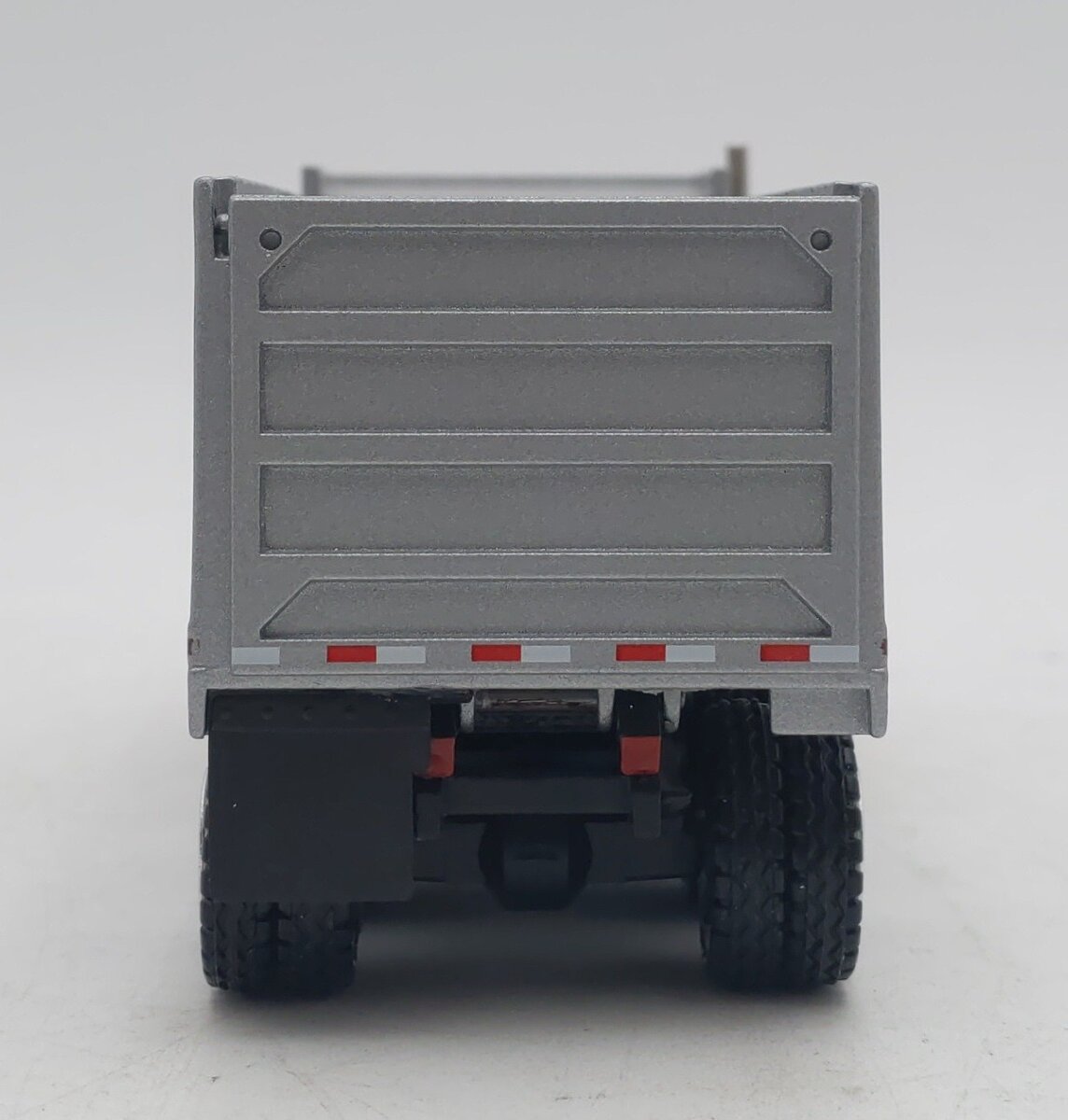 Conrad 1:50 Die-Cast Freightliner Dump Truck EX