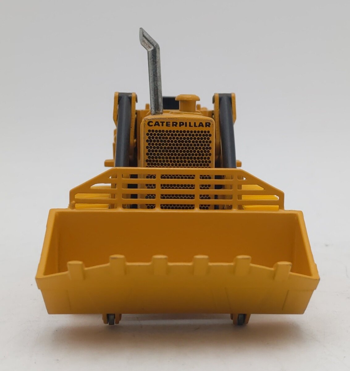 NZG 140 1:50 Die-Cast Caterpillar 983 Track Loader EX