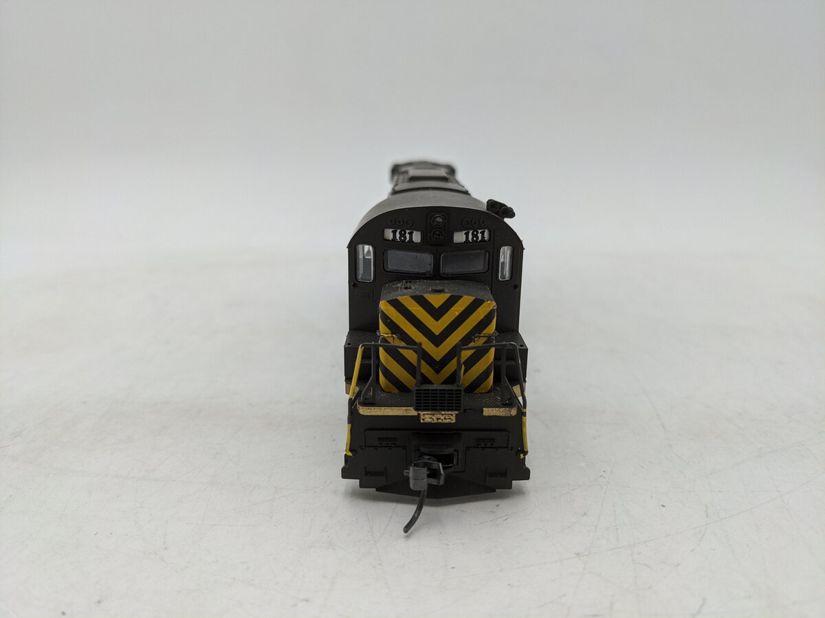 Kato HO Scale Detroit & Makinac Diesel Locomotive #181 VG