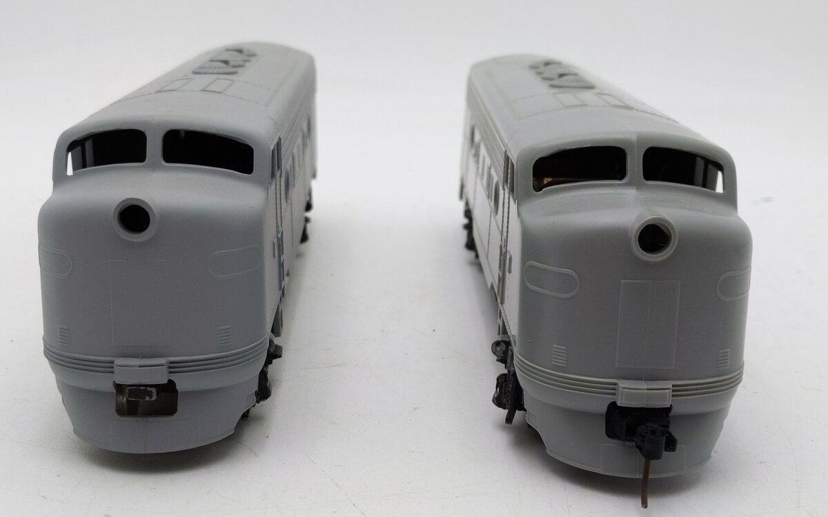 S Scale Undecorated AB Diesel Locomotives VG