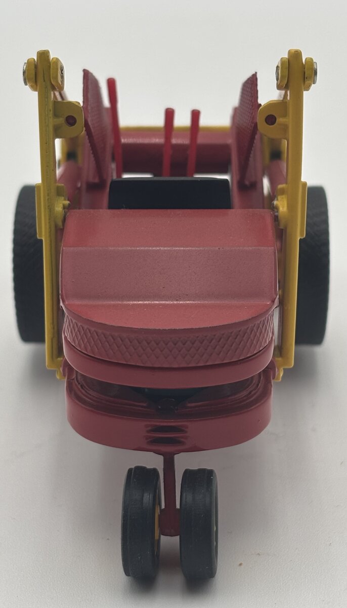 New Clover 1:25 Melroe Bobcat M-200 Loader EX