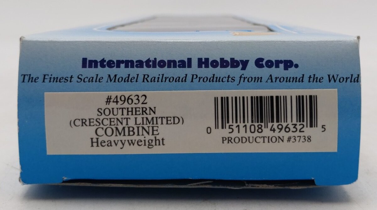 IHC 49632 HO Scale Southern Crescent Limited Heavyweight Combination Car LN/Box