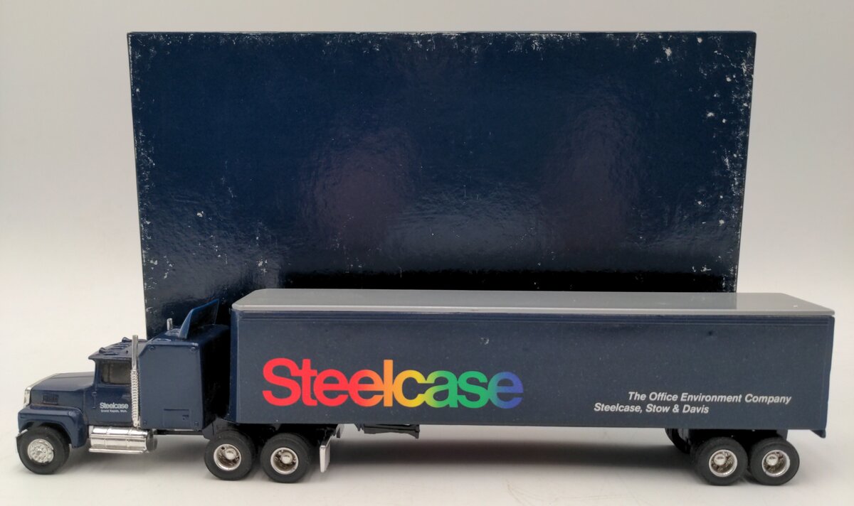 Ertl 9602UO 1/64 SteelCase The Office Environment Company, Stow & Davis EX/Box