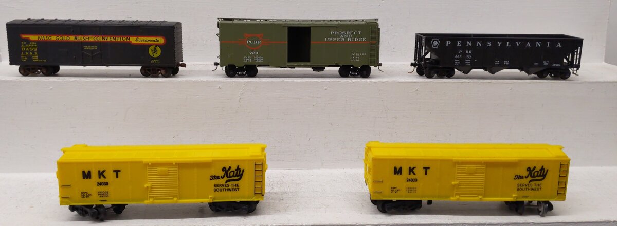 American Models & Other Assorted S Gauge Freight Cars [5] EX