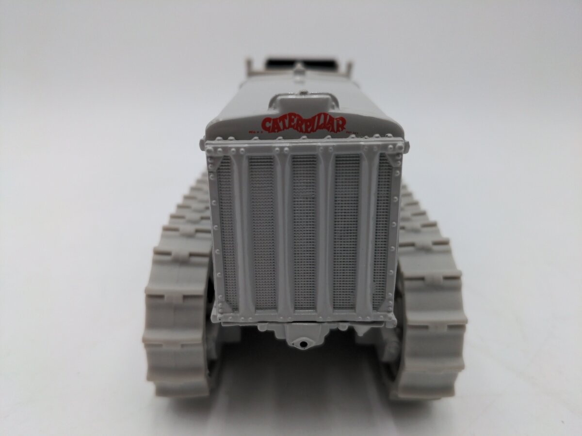 Norscot 55003 1:16 Caterpillar 2 Ton Tractor LN