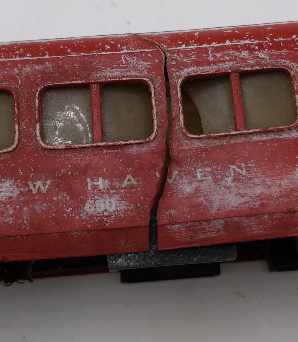 American Flyer Vintage S Pullman Passenger Cars #650 #651