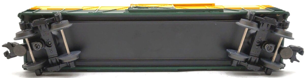 MTH 30-7109 O Gauge CNW Yellow & Green Semi-Scale Stock Car #15033 LN/Box