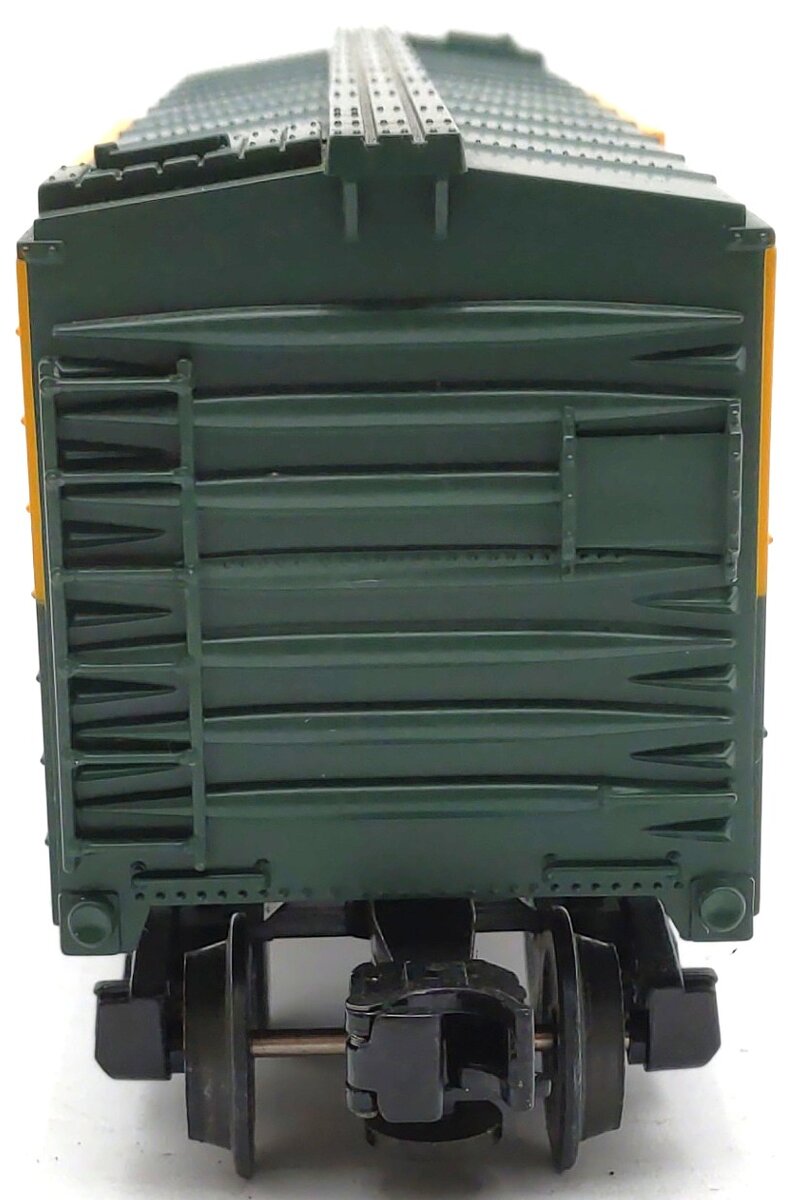 MTH 30-7109 O Gauge CNW Yellow & Green Semi-Scale Stock Car #15033 LN/Box