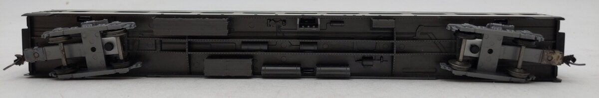 IHC 6047 HO Scale Canadian National Smooth Side Passenger Coach #5515 LN/Box