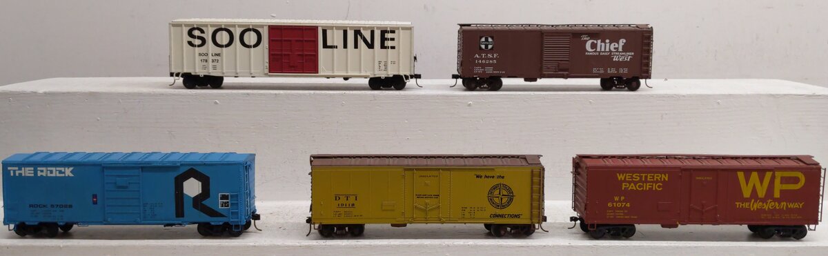 American Models S Gauge Freight Cars [5] #146285 #57028 #61074 #19118 #178372 EX