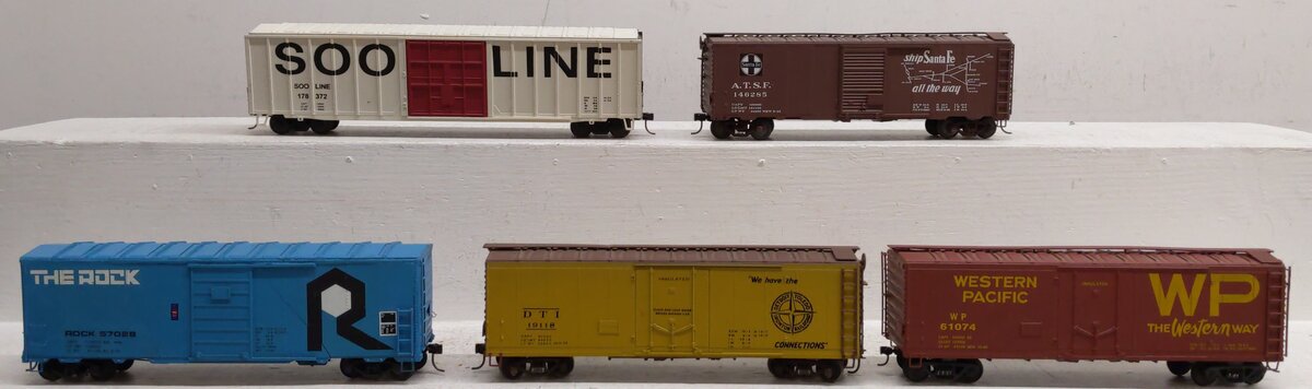 American Models S Gauge Freight Cars [5] #146285 #57028 #61074 #19118 #178372 EX