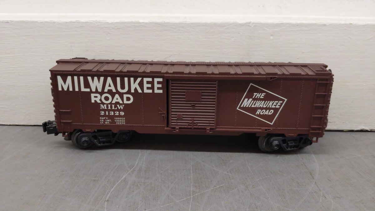Industrial Rail 1004 O Milwaukee Road Boxcar EX/Box